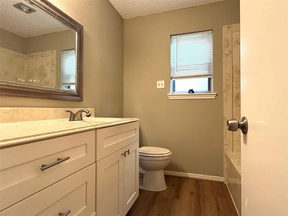 3022 Mosby Drive Sugar Land, TX 77479
