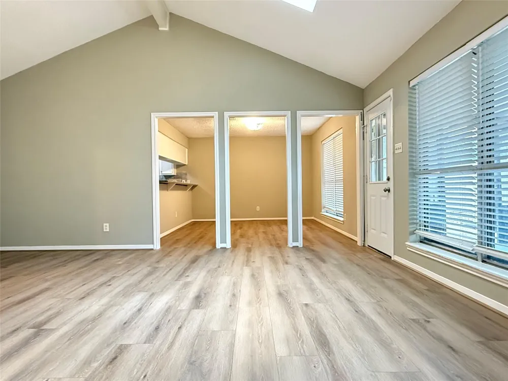 3022 Mosby Drive Sugar Land, TX 77479