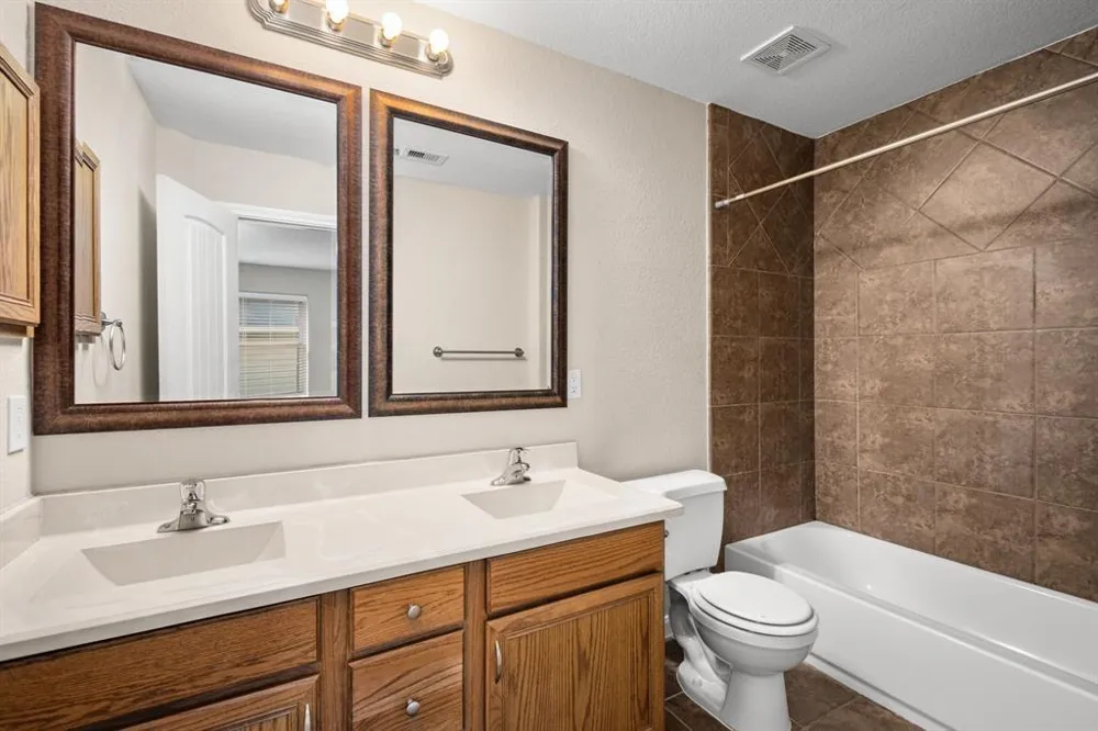 1007 Summer Wood Boulevard Conroe, TX 77303