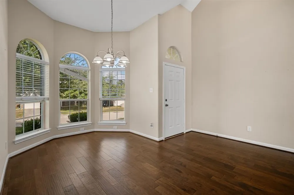 1007 Summer Wood Boulevard Conroe, TX 77303