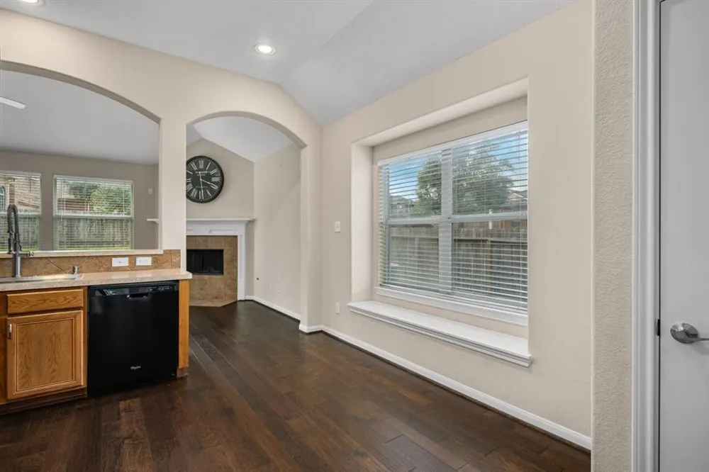 1007 Summer Wood Boulevard Conroe, TX 77303