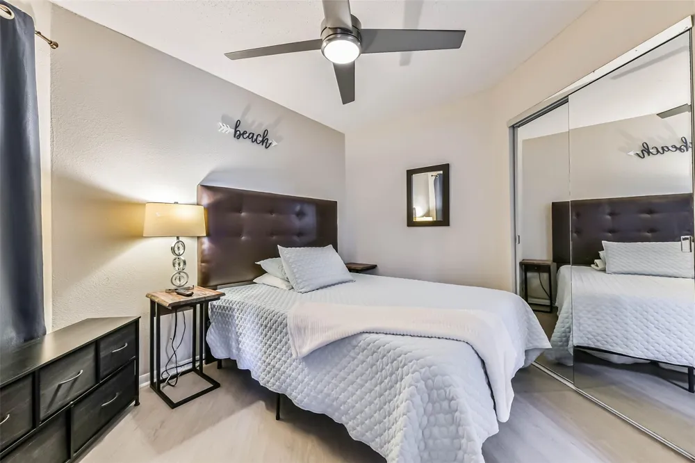 9520 Seawall Boulevard #122 Galveston, TX 77554
