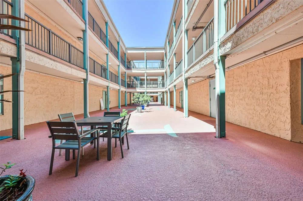 9520 Seawall Boulevard #122 Galveston, TX 77554