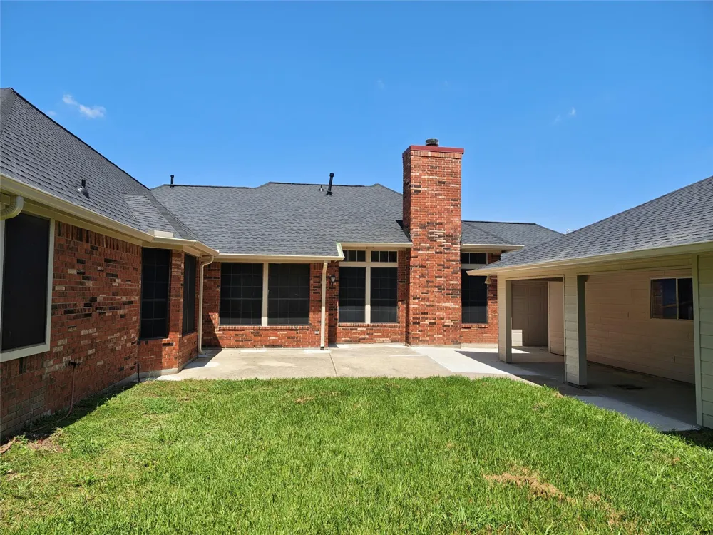 1301 Blueberry Lane Friendswood, TX 77546
