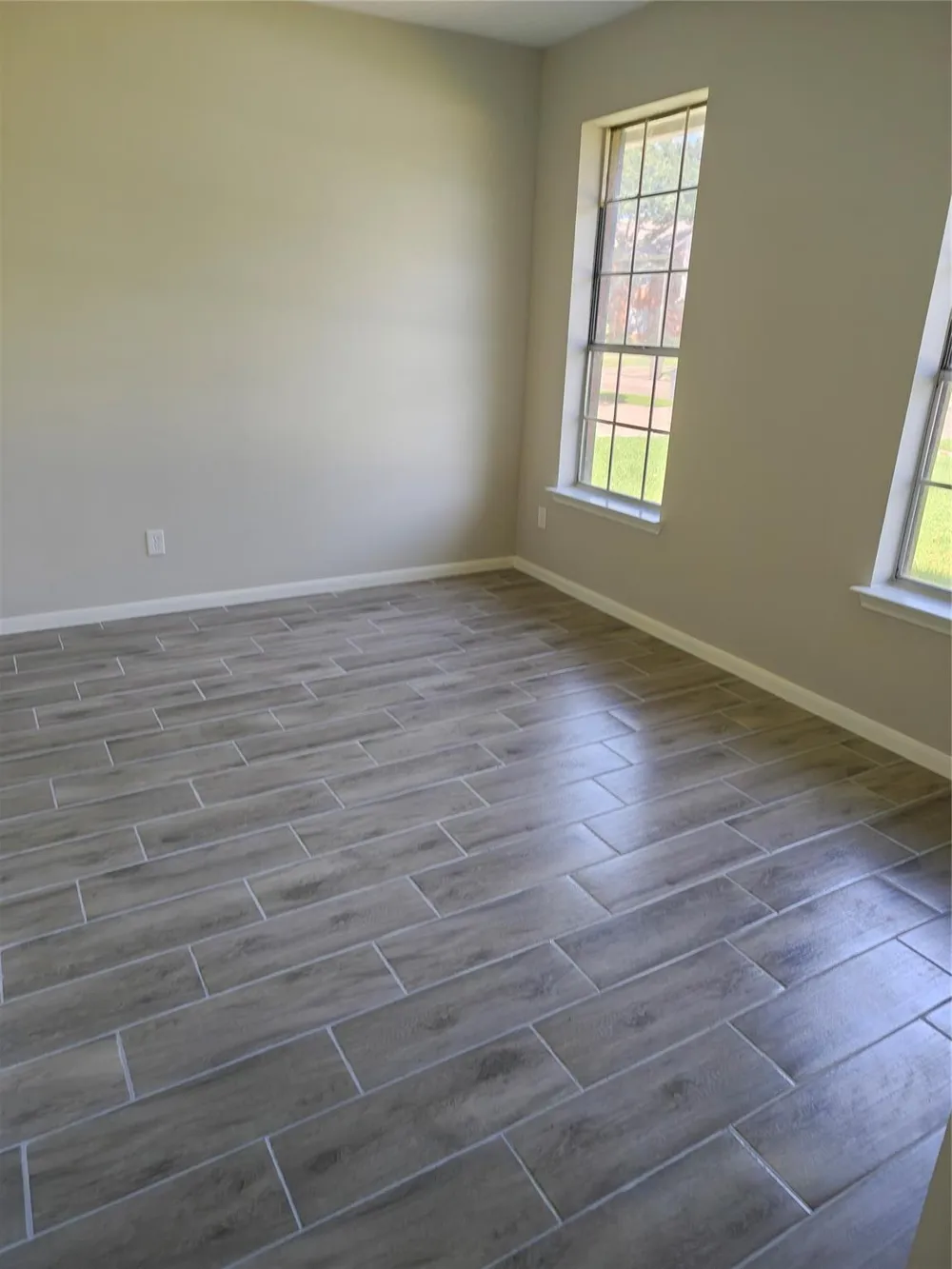 1301 Blueberry Lane Friendswood, TX 77546
