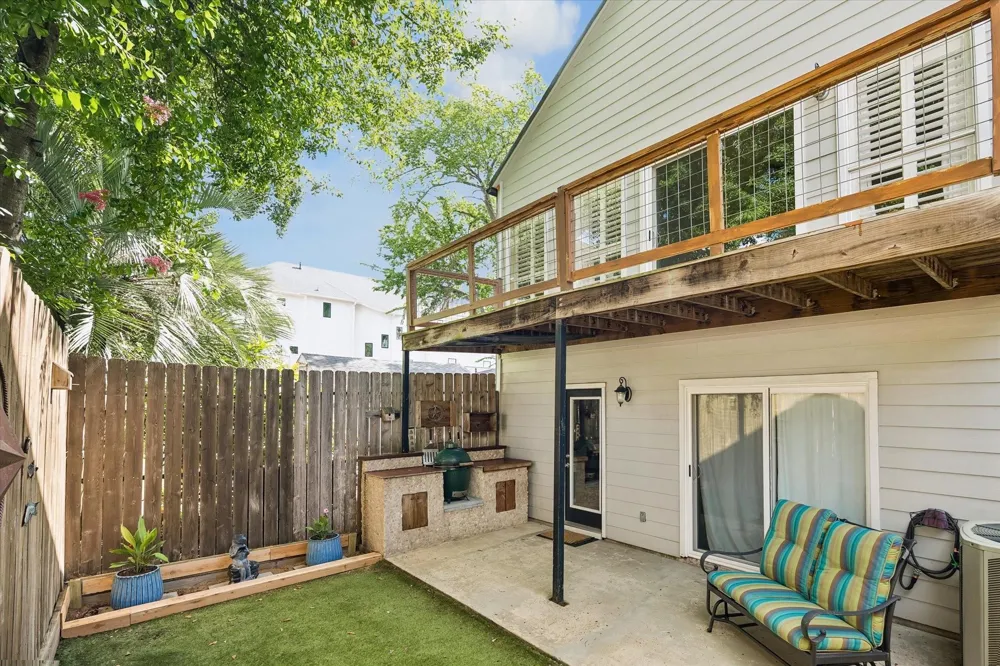 257 Malone Street Houston, TX 77007