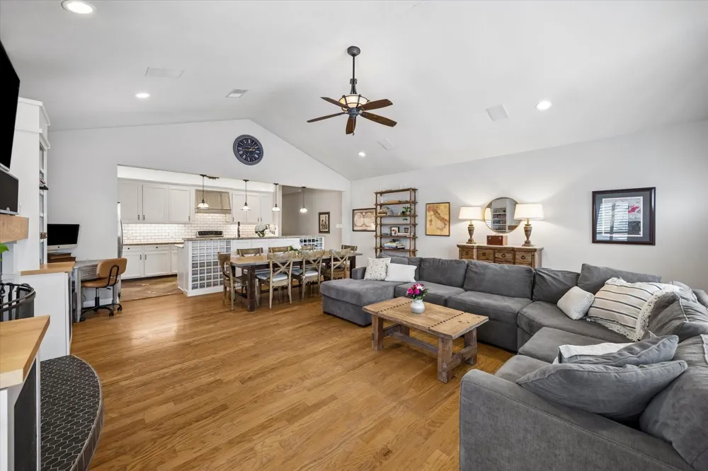 257 Malone Street Houston, TX 77007