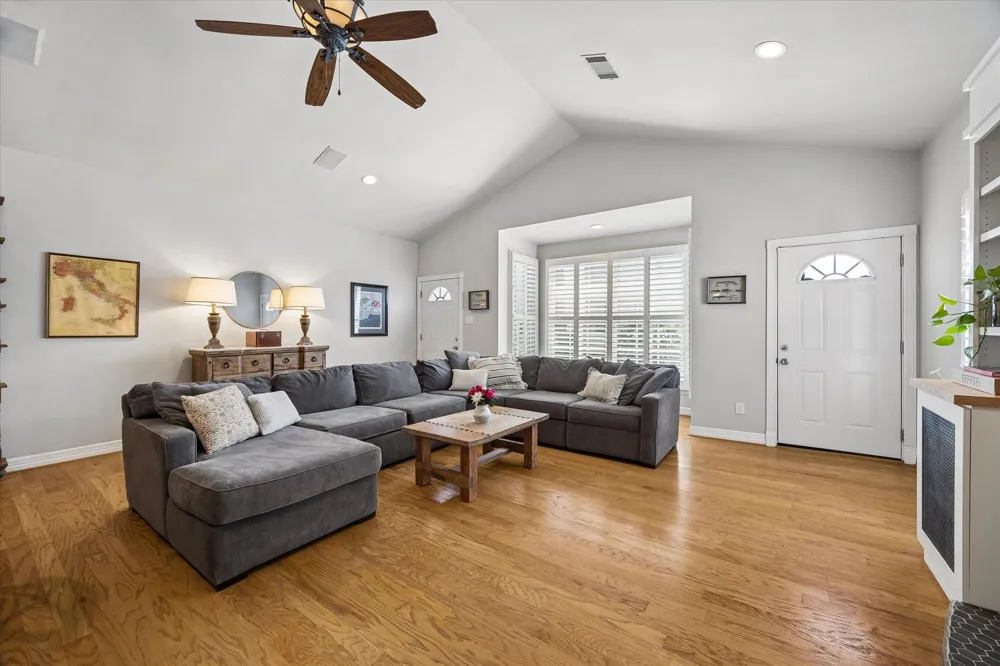 257 Malone Street Houston, TX 77007