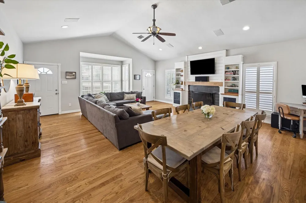 257 Malone Street Houston, TX 77007