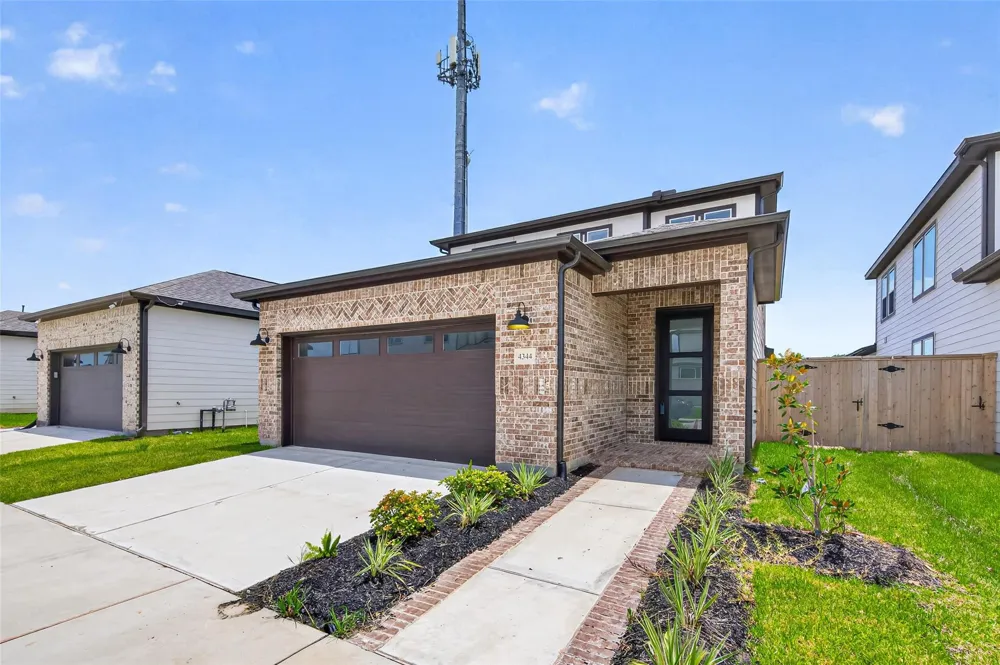 4344 Avron Drive Stafford, TX 77477