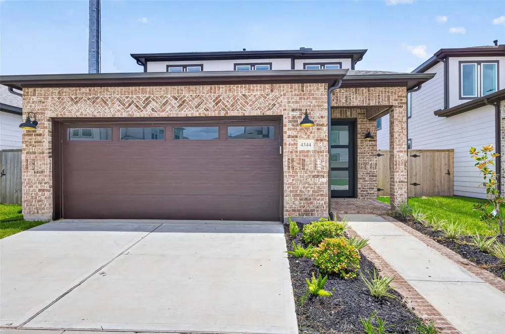 4344 Avron Drive Stafford, TX 77477