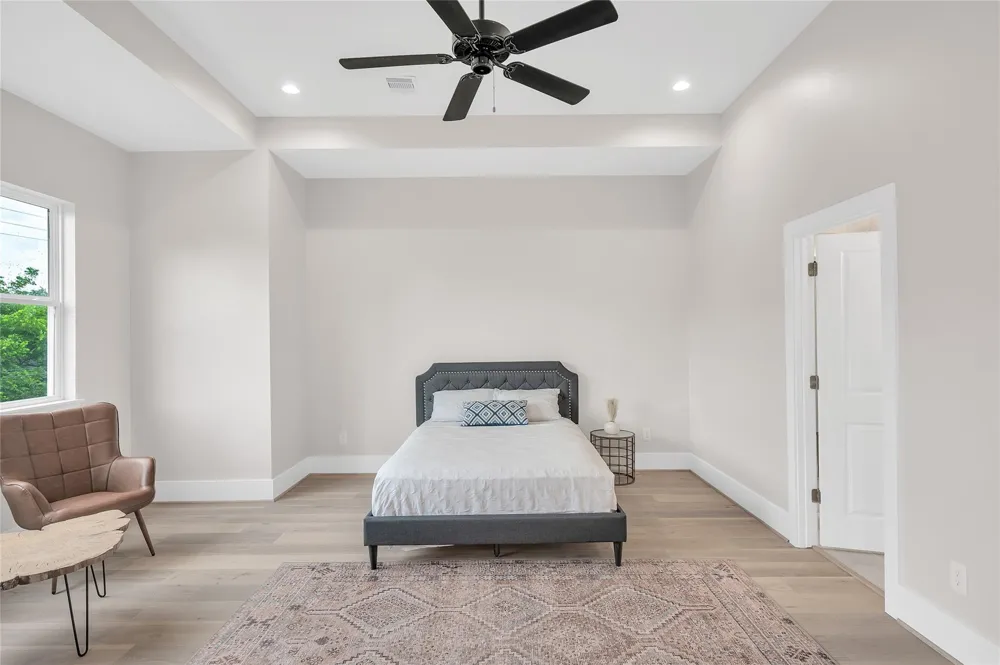 403 Sikes Street Houston, TX 77018