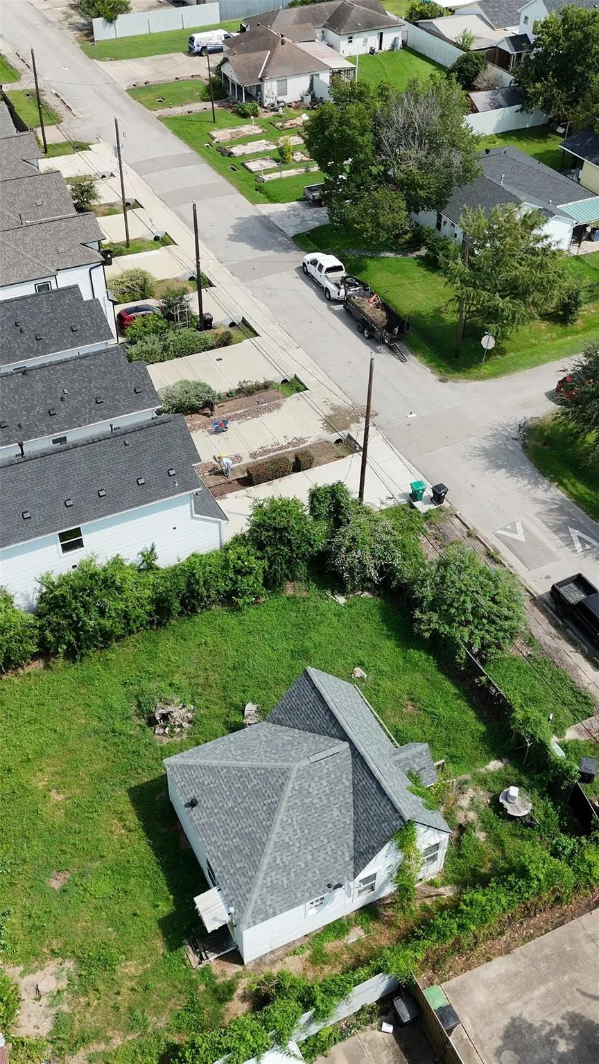 403 Sikes Street Houston, TX 77018