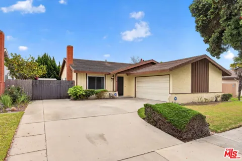 3530 Via Marina Avenue