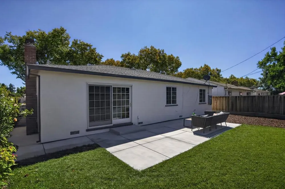 1970 Briarwood Drive Santa Clara, CA 95051