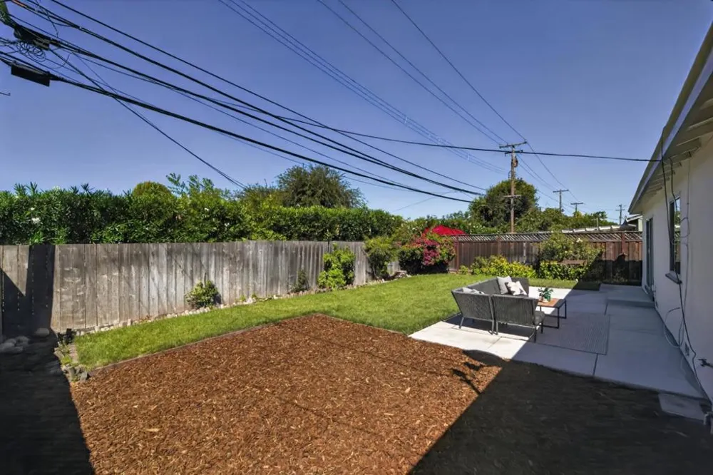 1970 Briarwood Drive Santa Clara, CA 95051