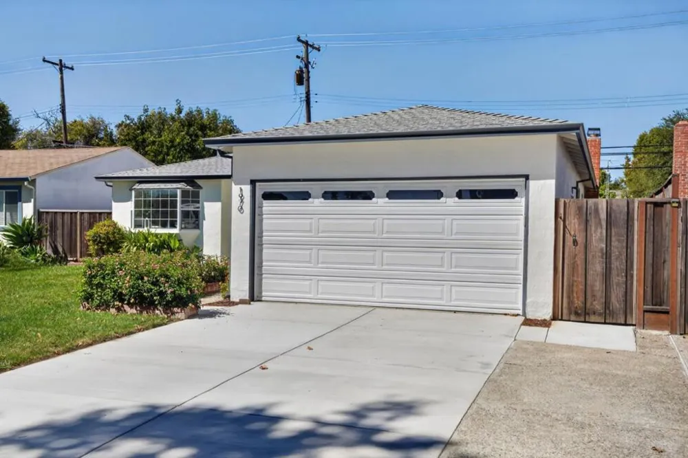 1970 Briarwood Drive Santa Clara, CA 95051