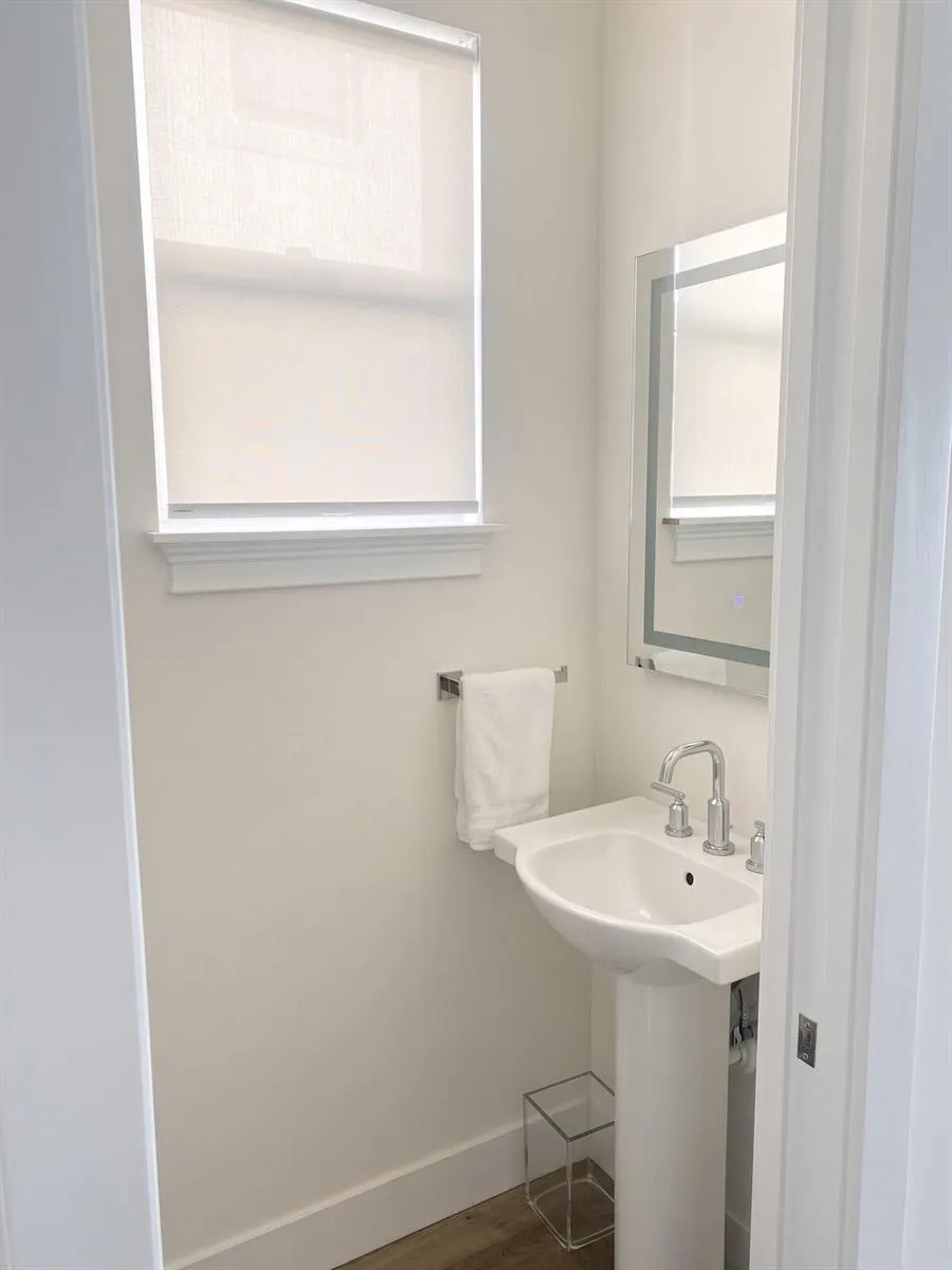 9066 SE MARS STREET Hobe Sound, FL 33455