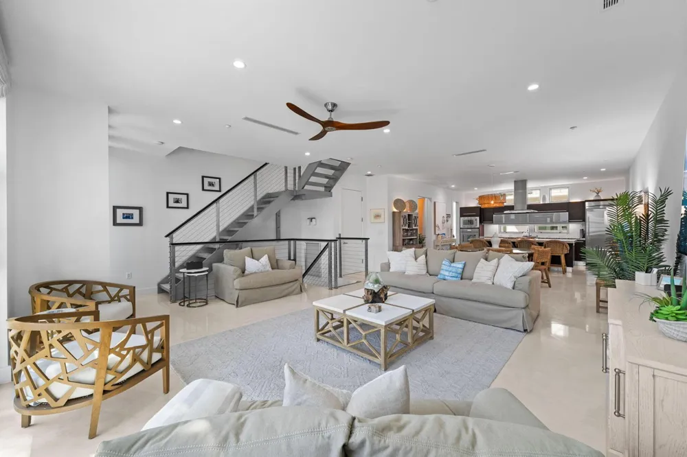 705 BRINY AVENUE Pompano Beach, FL 33062