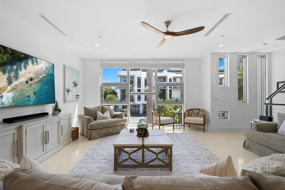 705 BRINY AVENUE Pompano Beach, FL 33062