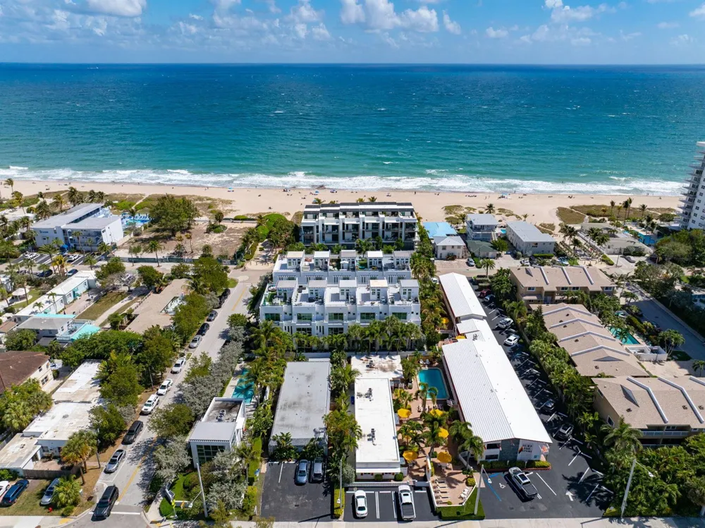 705 BRINY AVENUE Pompano Beach, FL 33062