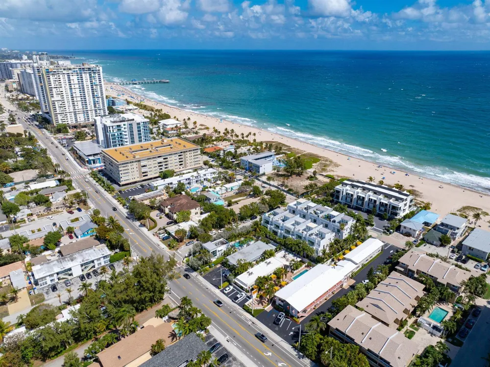 705 BRINY AVENUE Pompano Beach, FL 33062