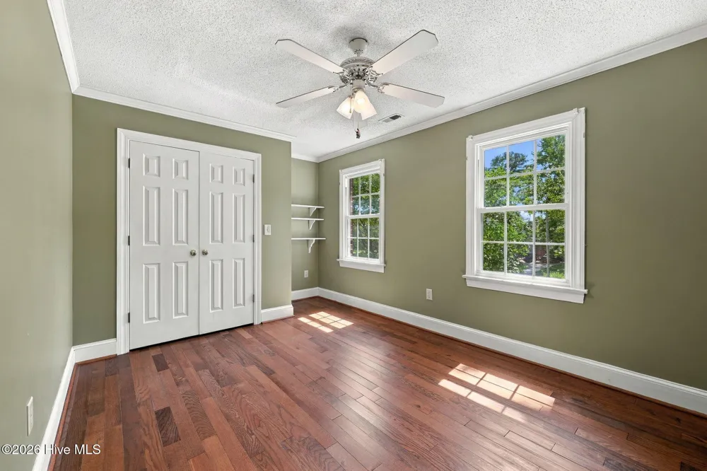 602 Kempton Drive Greenville, NC 27834