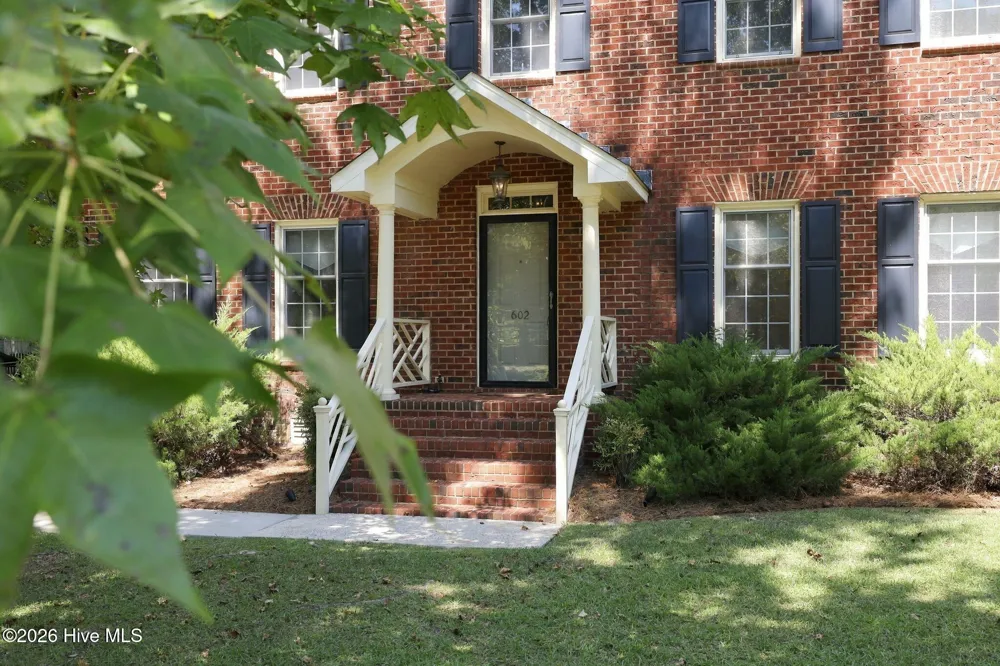602 Kempton Drive Greenville, NC 27834