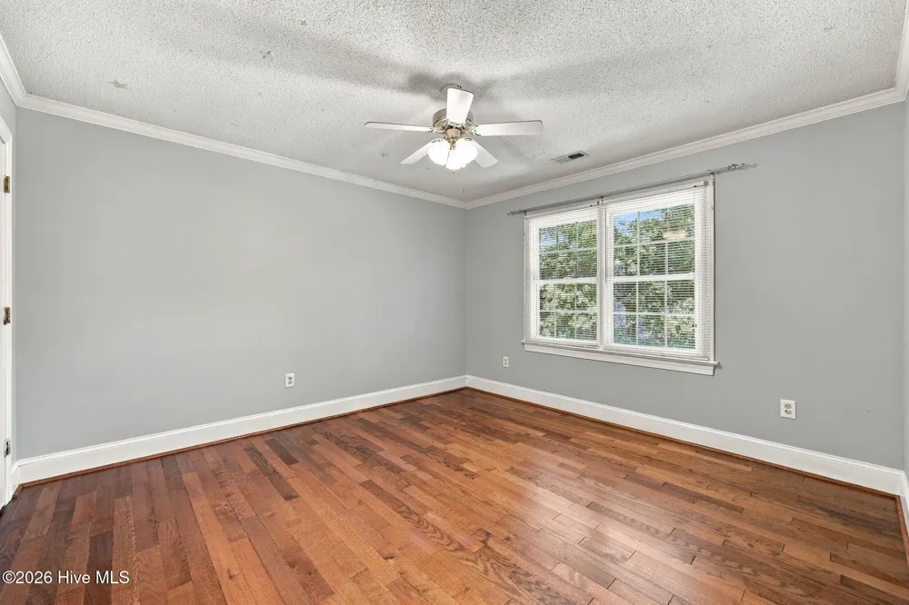 602 Kempton Drive Greenville, NC 27834