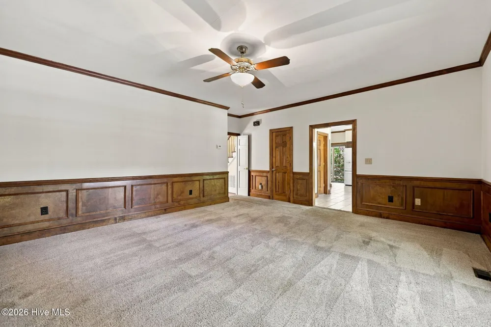 602 Kempton Drive Greenville, NC 27834