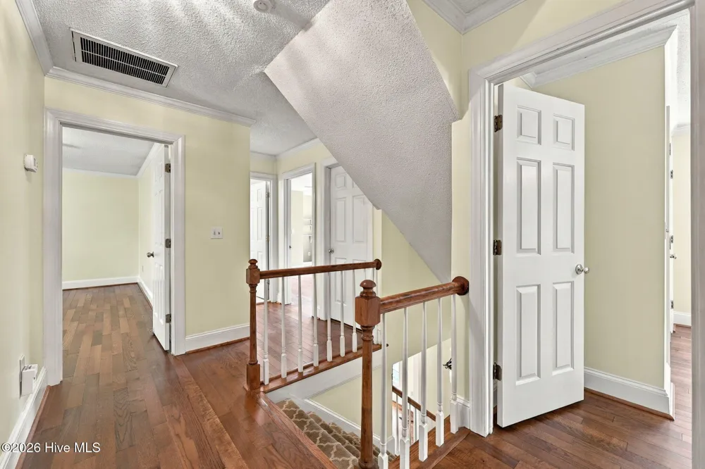 602 Kempton Drive Greenville, NC 27834