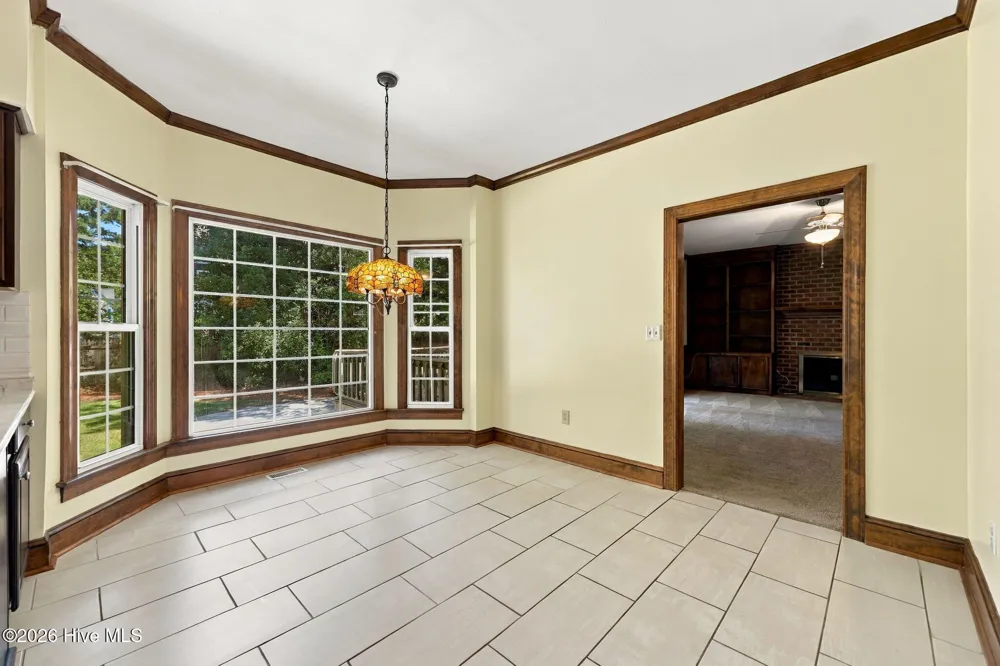602 Kempton Drive Greenville, NC 27834