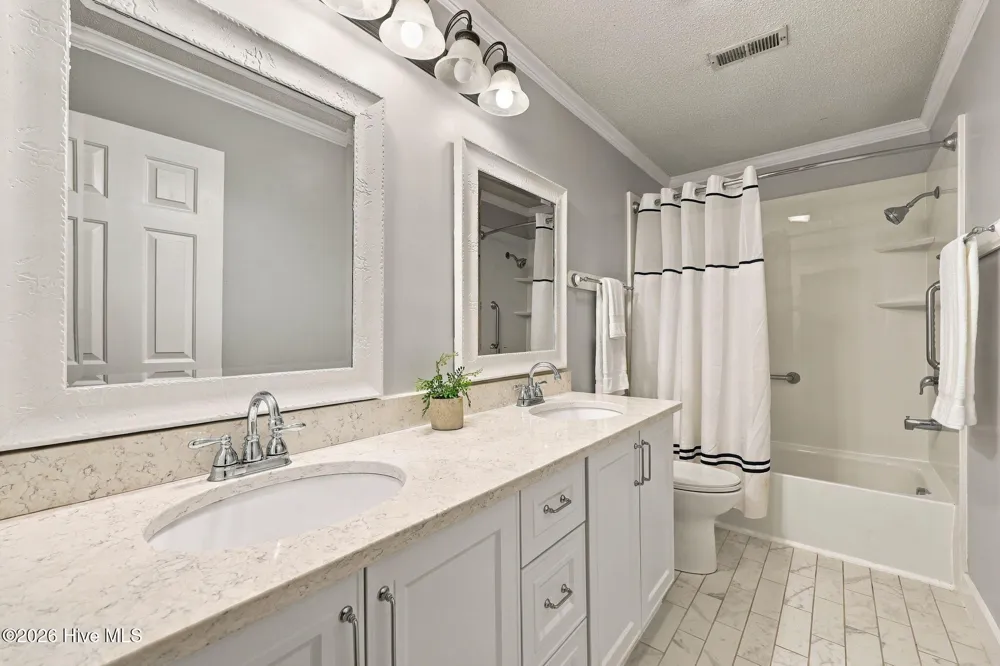 602 Kempton Drive Greenville, NC 27834