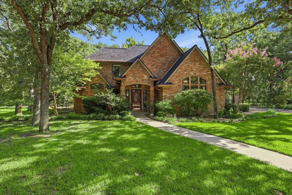 3379 Forest Glen Drive Corinth, TX 76210