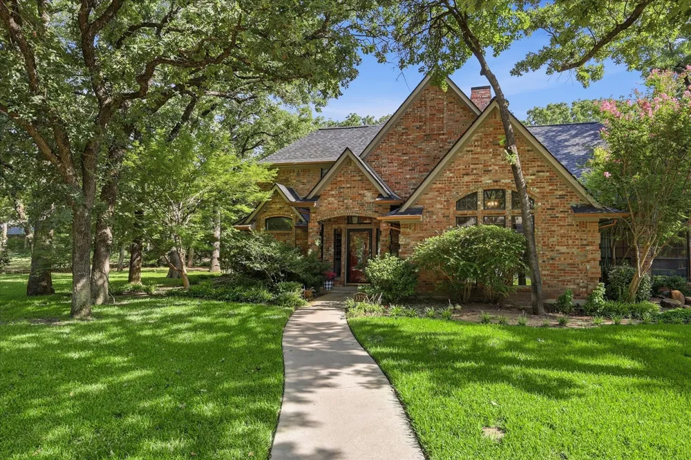 3379 Forest Glen Drive Corinth, TX 76210