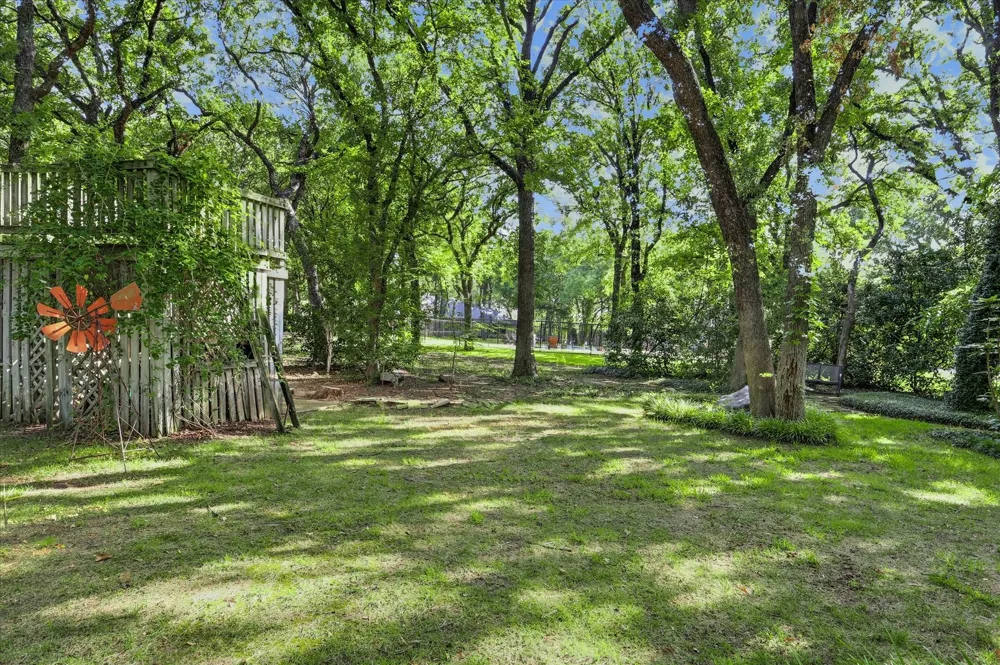 3379 Forest Glen Drive Corinth, TX 76210