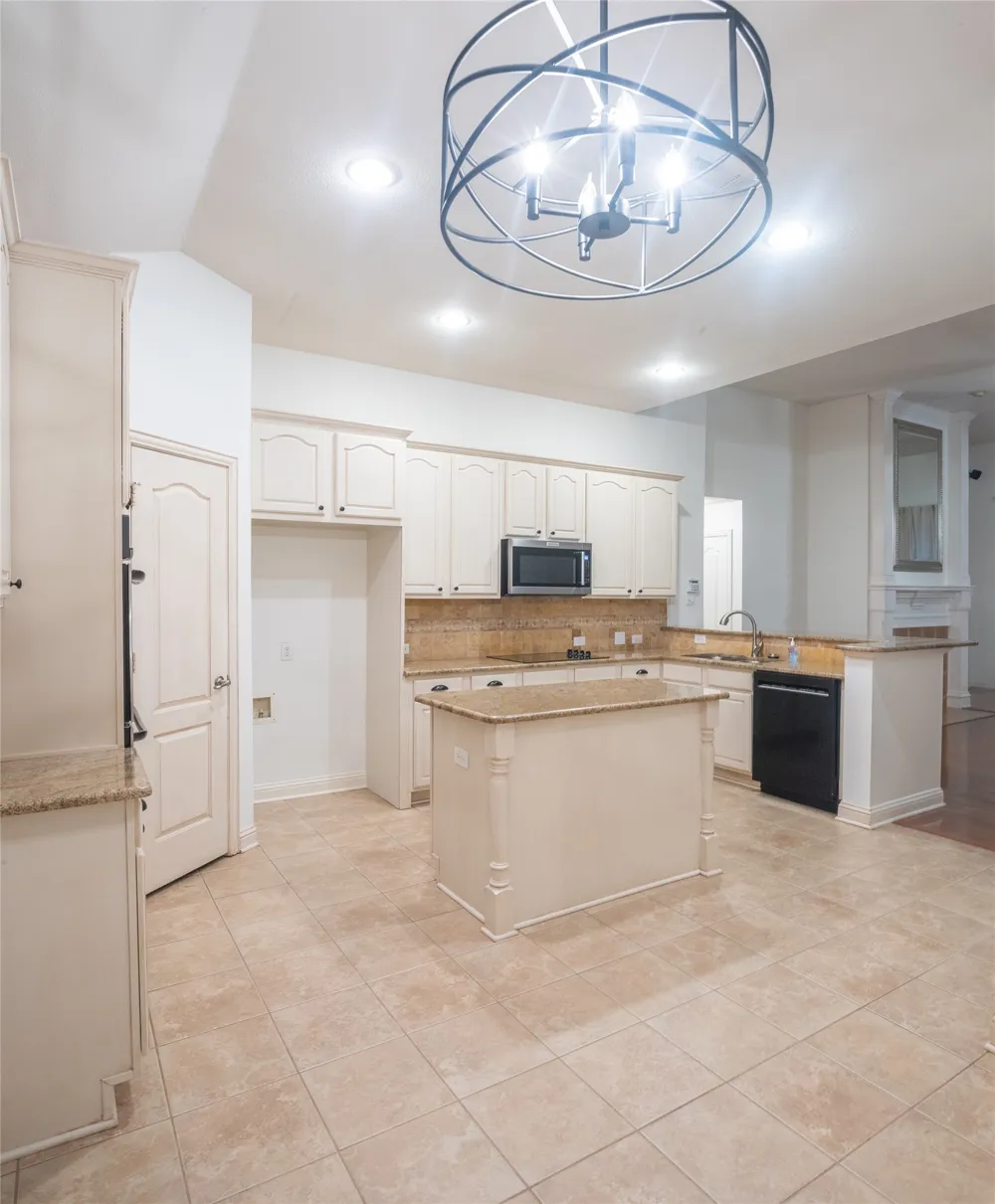 742 Yellowstone Drive Allen, TX 75002