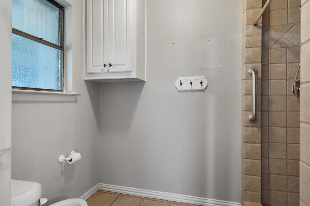 436 E Hill Street Keller, TX 76248