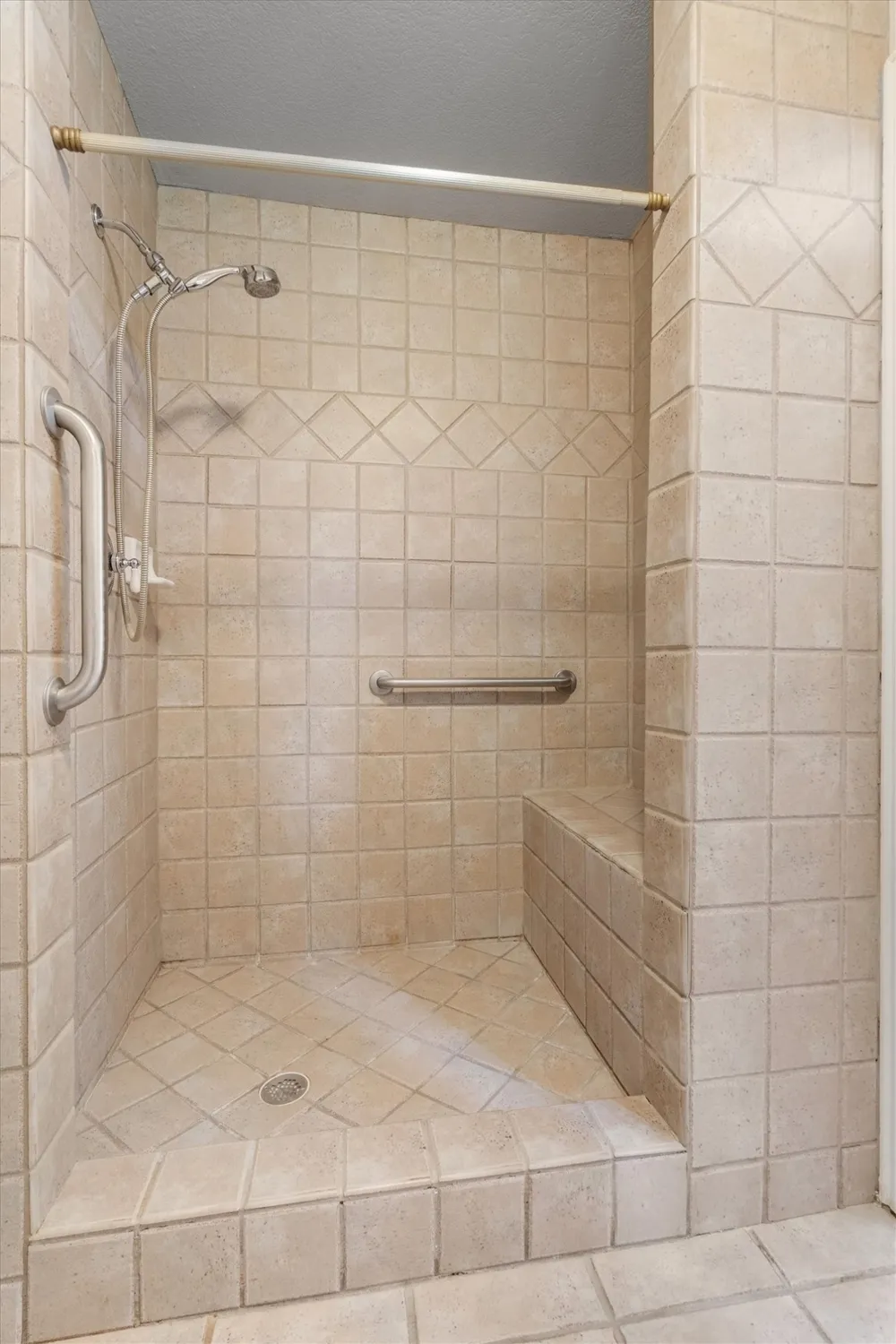 436 E Hill Street Keller, TX 76248