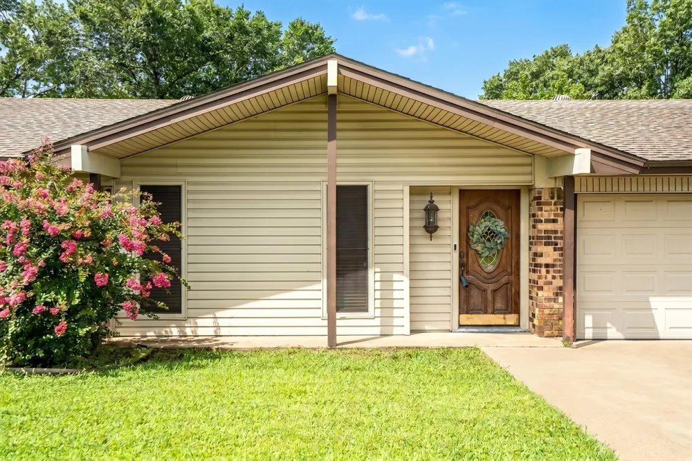 436 E Hill Street Keller, TX 76248