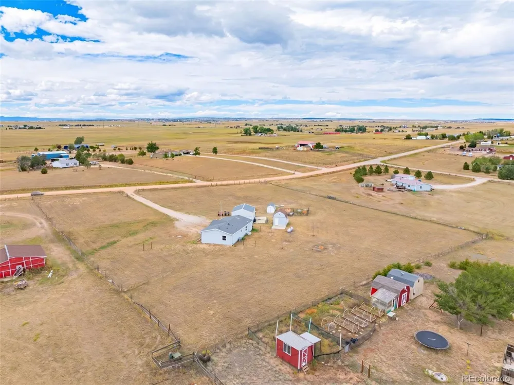 6015 Peerless Farms Road Peyton, CO 80831