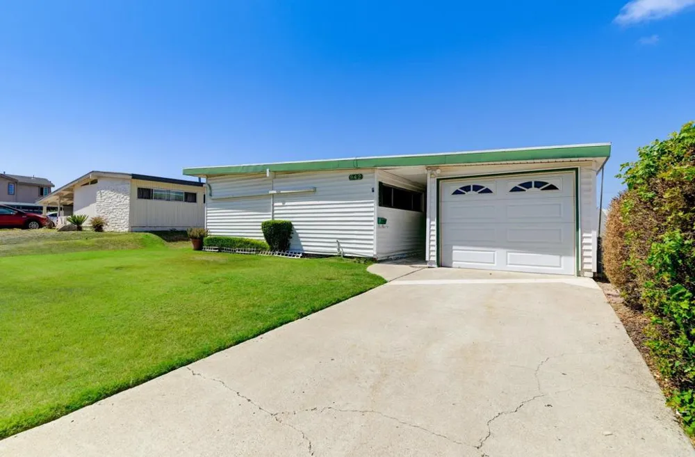 942 Helix Avenue Chula Vista, CA 91911