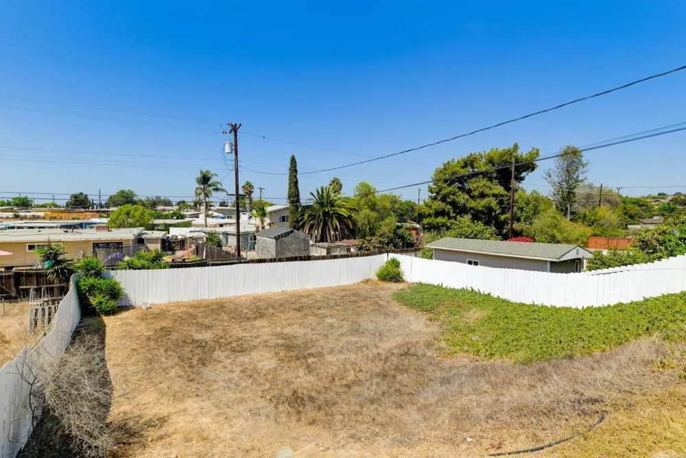 942 Helix Avenue Chula Vista, CA 91911