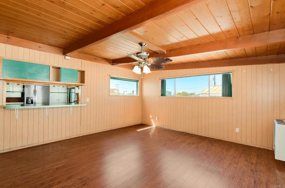 942 Helix Avenue Chula Vista, CA 91911