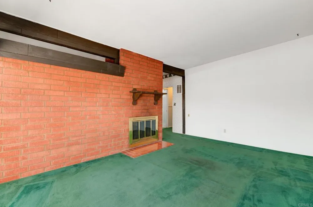942 Helix Avenue Chula Vista, CA 91911