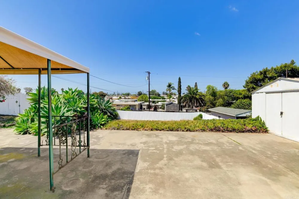 942 Helix Avenue Chula Vista, CA 91911
