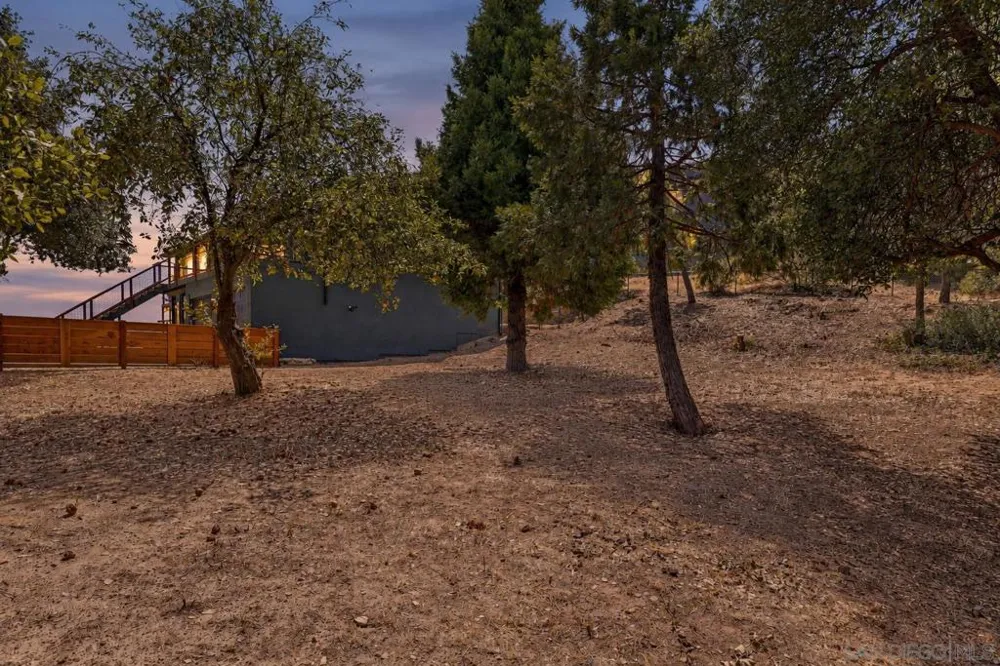 3250 Salton Vista Drive Julian, CA 92036