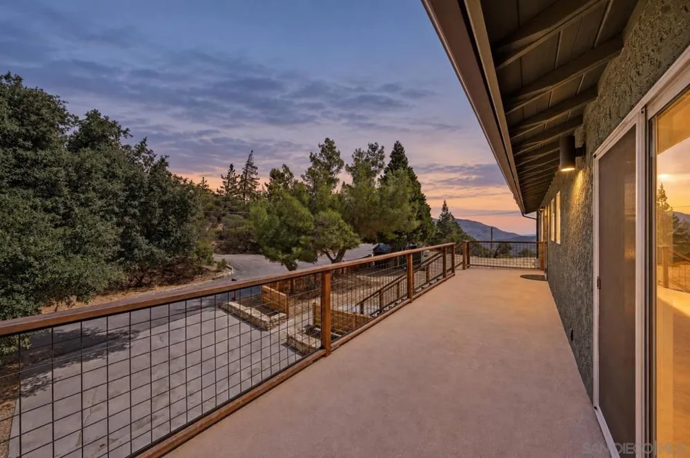 3250 Salton Vista Drive Julian, CA 92036