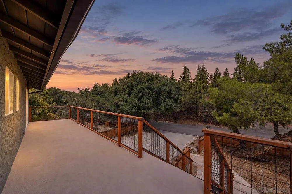 3250 Salton Vista Drive Julian, CA 92036