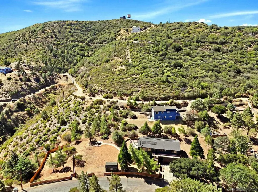 3250 Salton Vista Drive Julian, CA 92036